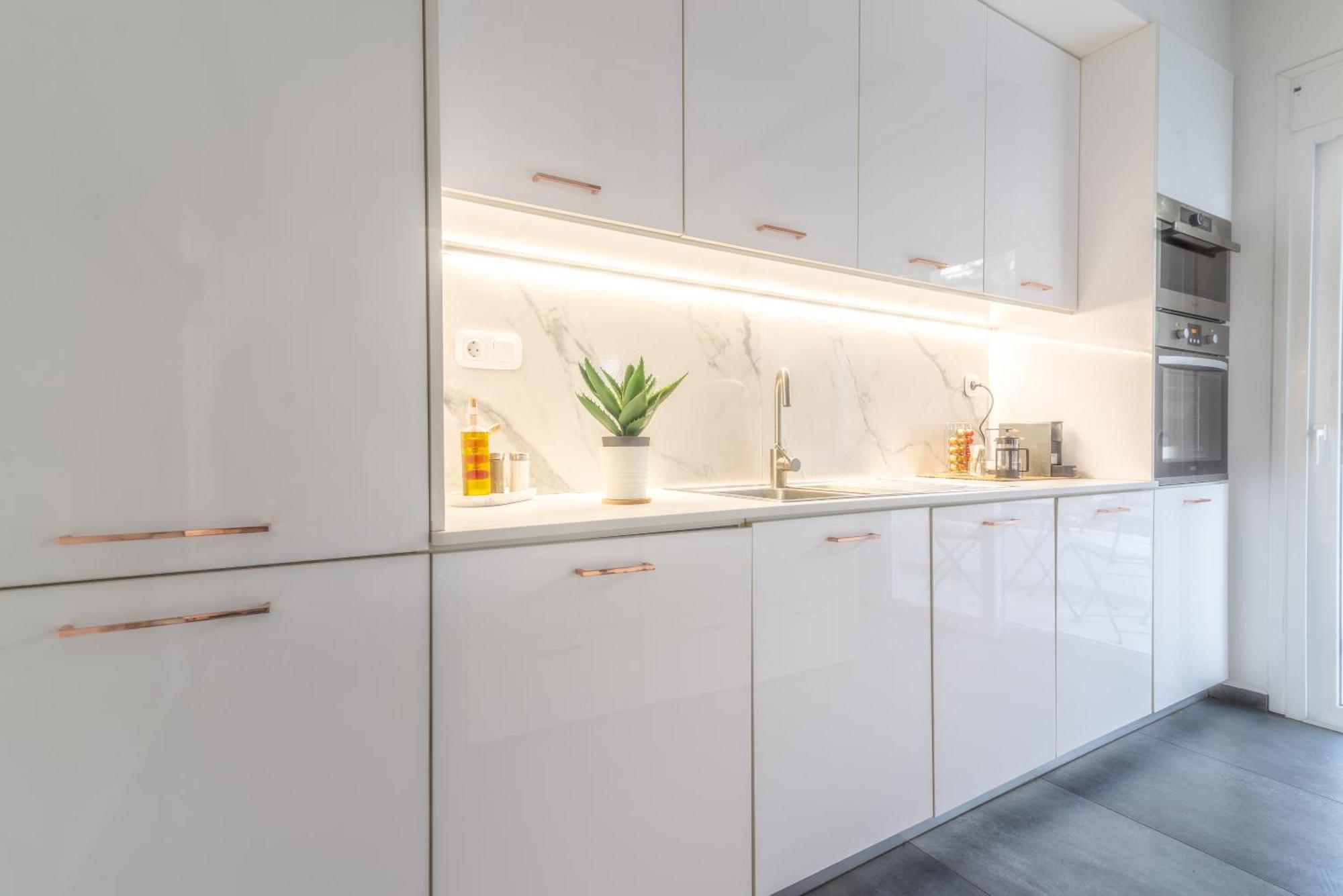 Misty Grey Apartment Near City Centre Heraklion  Ngoại thất bức ảnh